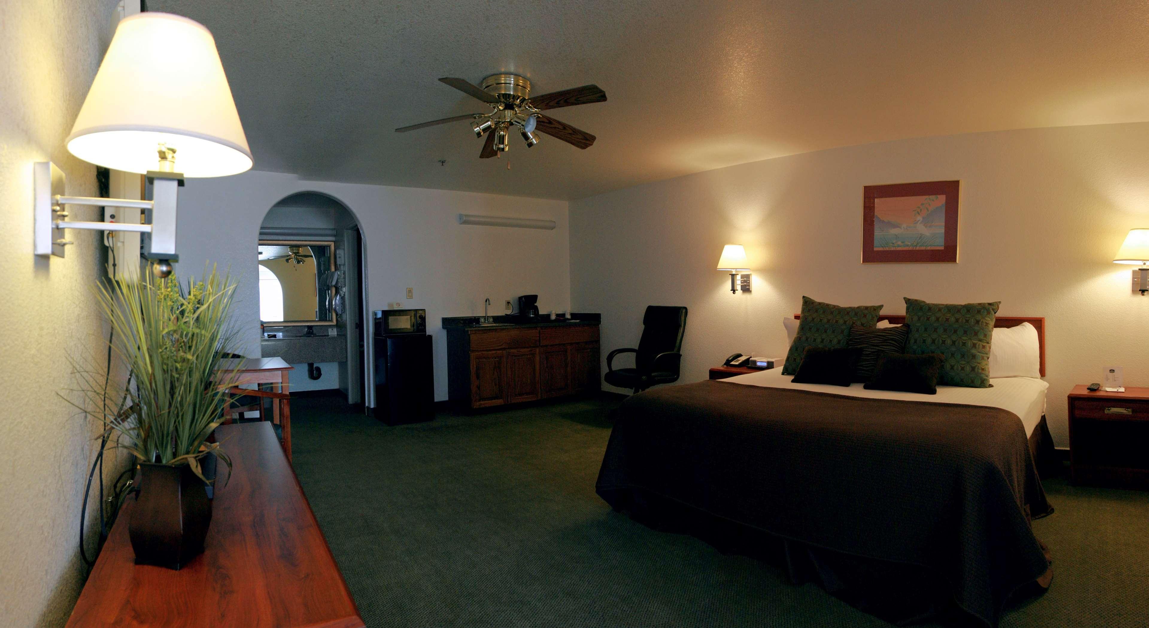 Best Western Colorado River Inn Needles Zimmer foto
